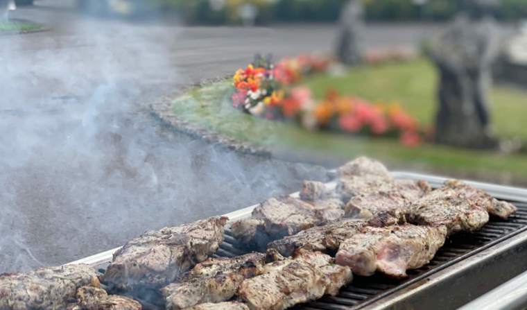 Thamesfield Retirement Villages In Henley On Thames Barbecue