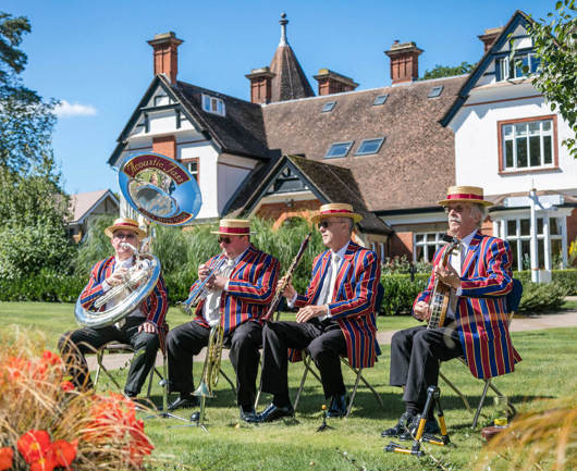 Charters Village Retirement Villages In East Grinstead Activities Social