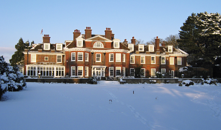 Castle Village Snow At Castle Jan 10 600X450 491Dfb2 (1)