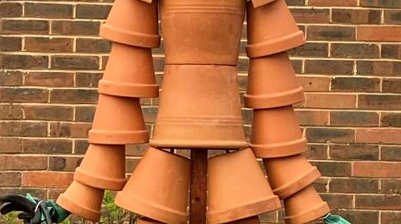 Elmbridge Pot Man (1)