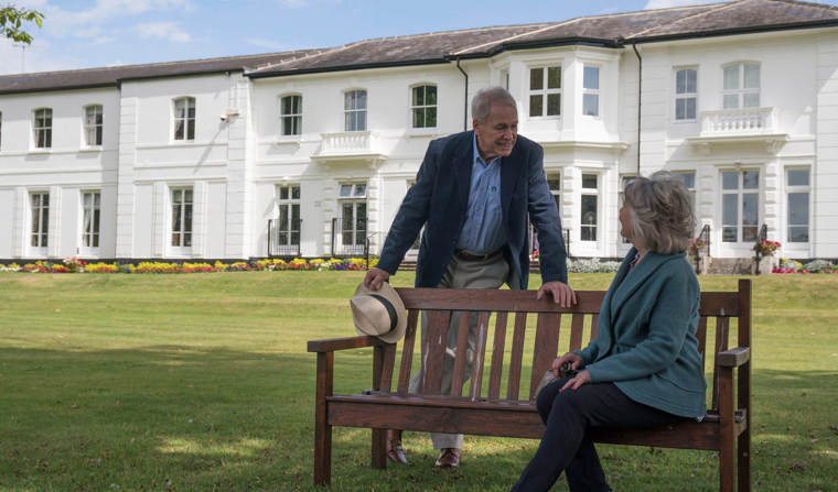 Thamesfield Retirement Villages In Henley On Thames Outside